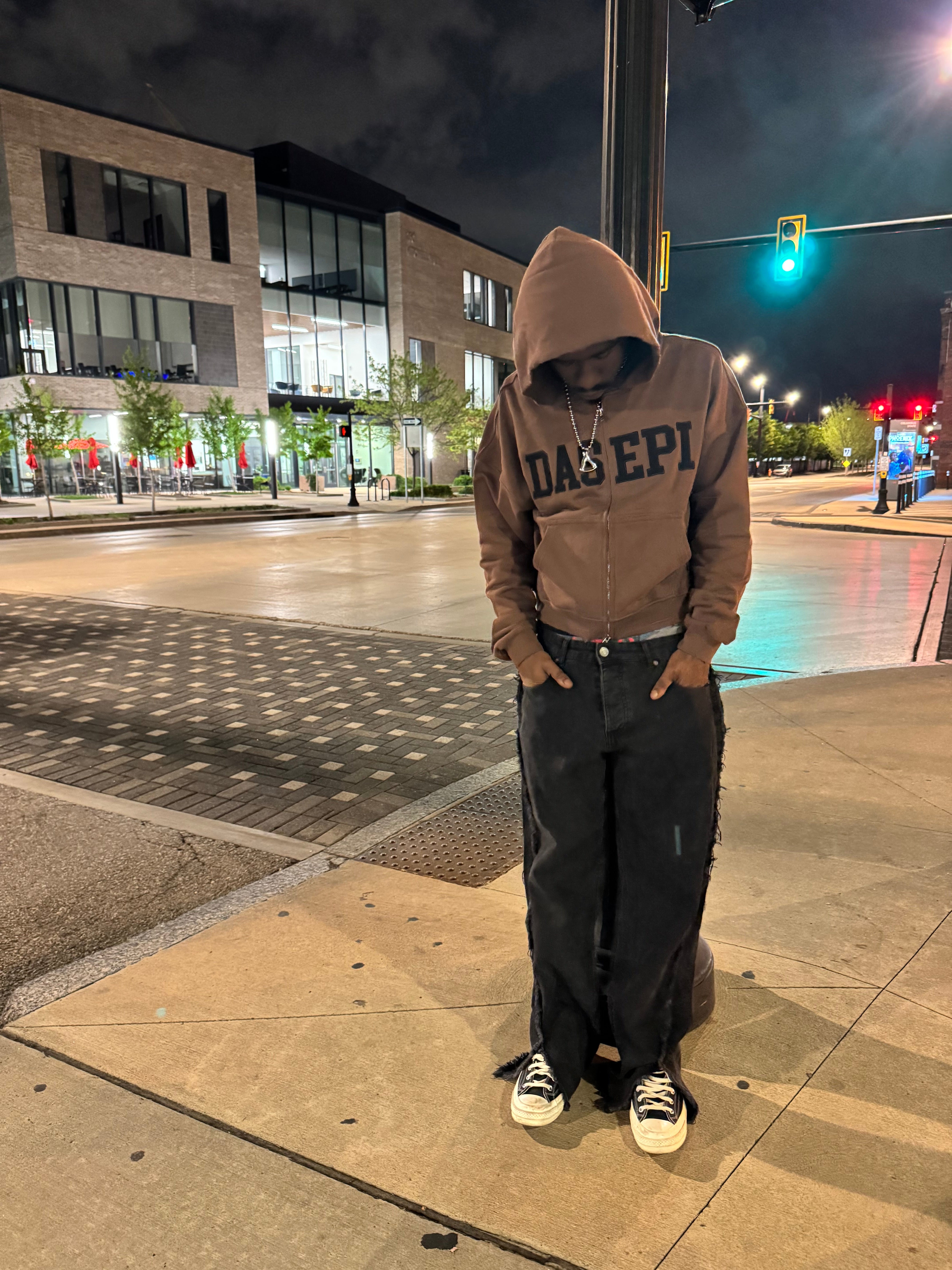 MOCHA VARSITY ZIP UP