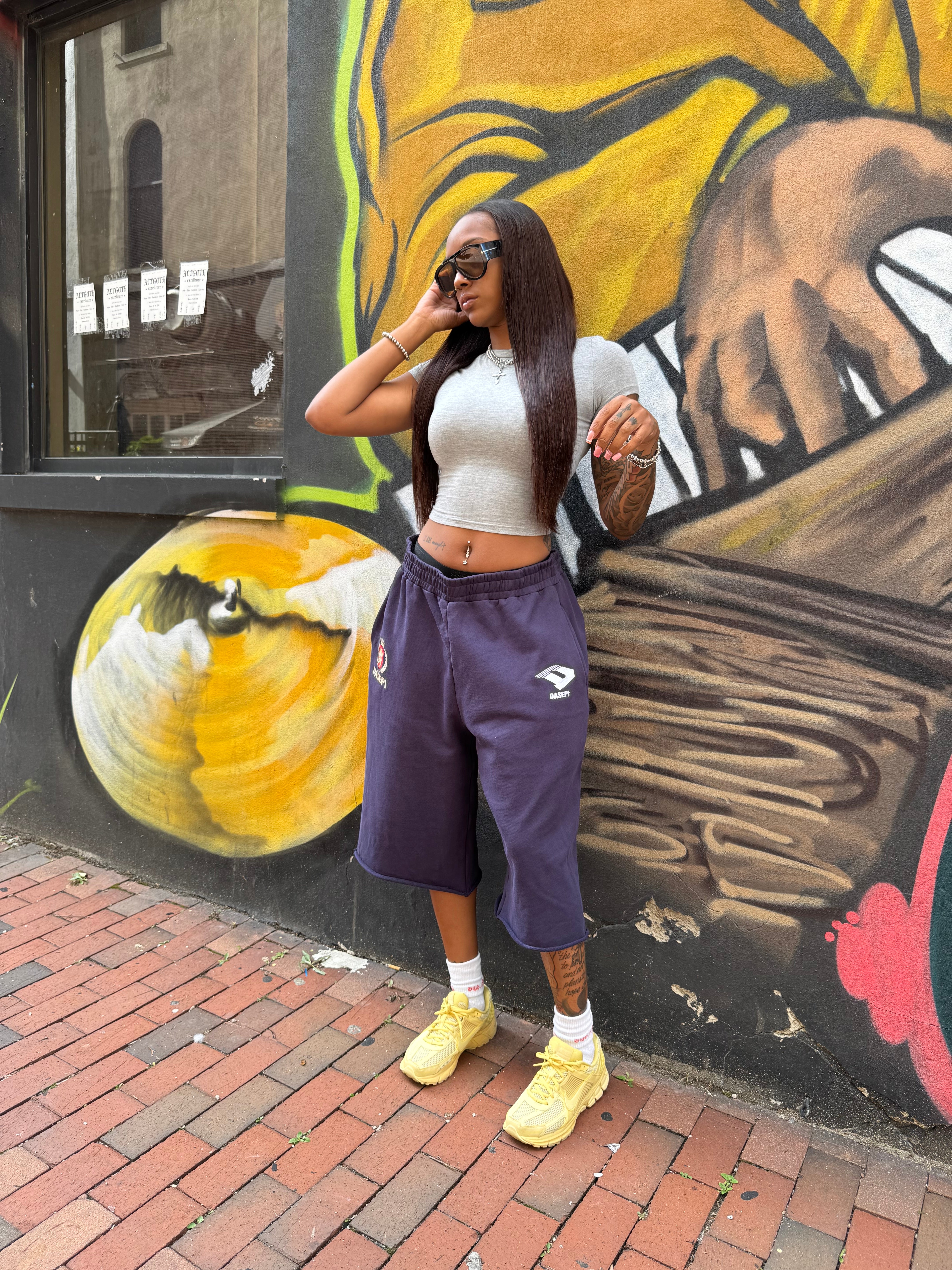 NAVY BLUE CROWN CLUB 3/4 SWEAT SHORTS